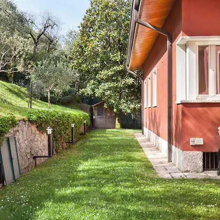 Villa Pirandello With Pool Torri Del Benaco