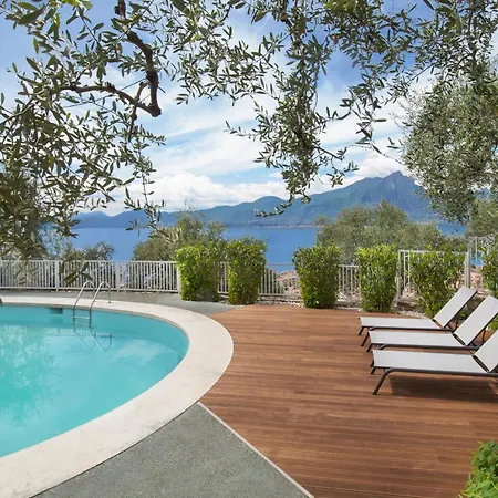 Villa Pirandello With Pool